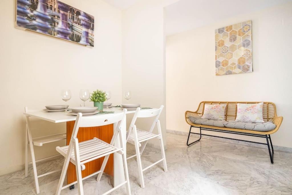 Apartamento Ronda De Triana 45 Sevilla Exterior foto