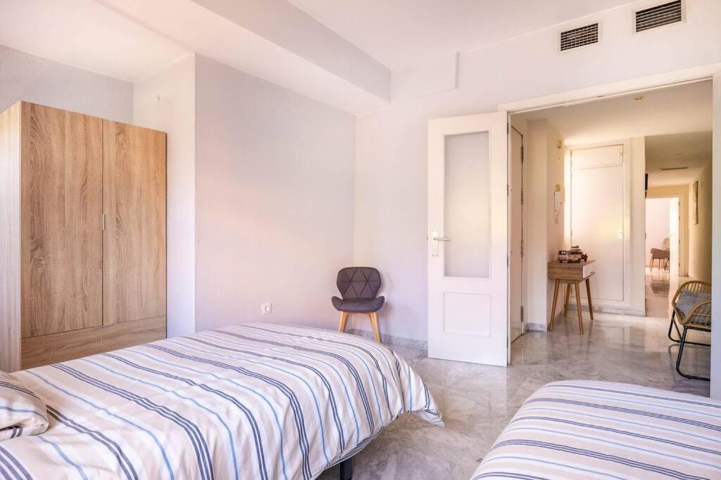 Apartamento Ronda De Triana 45 Sevilla Exterior foto